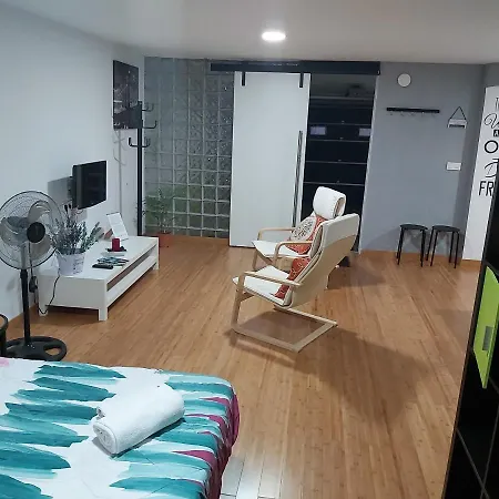 Loft Cruz, Acoran شقة سانتا كروز دي تينيريف