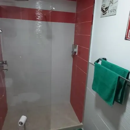Loft Cruz, Acoran * سانتا كروز دي تينيريف