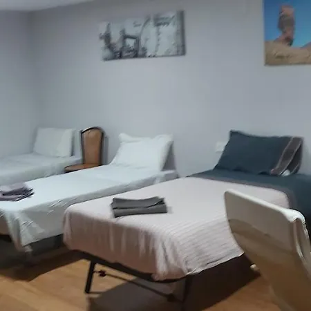 Loft Cruz, Acoran * سانتا كروز دي تينيريف